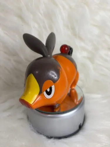 Boneco Pokemon Tepig