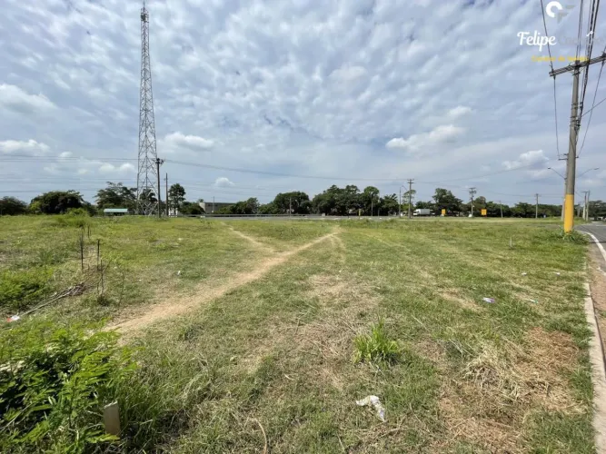 Ótima Terreno 1.775m² em Frente à Rodovia, bairro Vale do Sol, Piracicaba-SP REF: 77