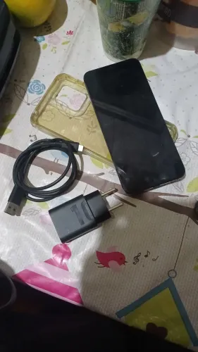 vendo ou troco MOTOROLA E13