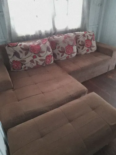 Sofá retrátil barato