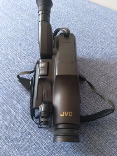 Filmadora JVC antiga