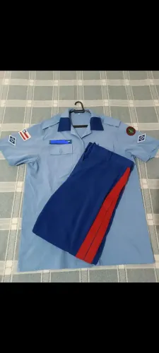 Uniforme CPM.