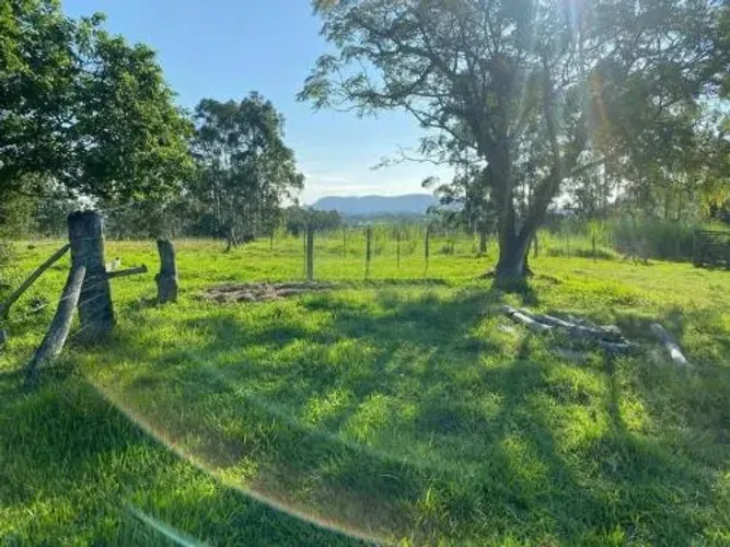 Terreno-Lote Residencial com 1 Dormitorio(s) localizado(a) no bairro Morungava em Gravataí
