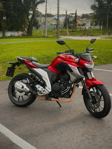 Fazer 250 2021 única dona