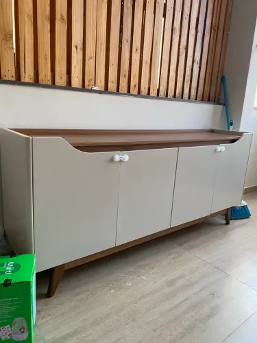 Aparador MDF 2 Portas semi novo