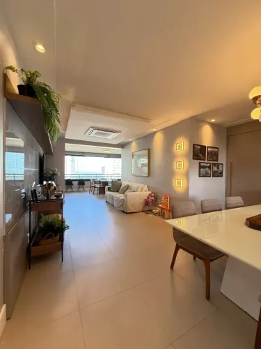 Apartamento à Venda  Porto Madeiro | Ponta do Farol  Reformado e Projetado