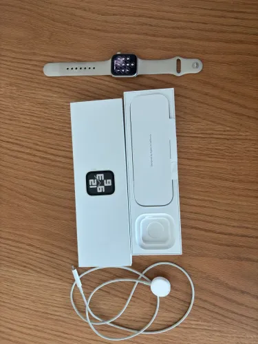 MENOR VALOR APPLE WATCH SE 2 GERAÇÃO 40MM (STARLIGHT)