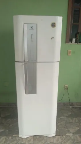 Geladeira duplex Eletrolux Frost Free. Faço a entrega !