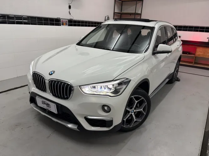BMW X1 Sdrive 20I X-line 2.0 TB Active Flex 2019