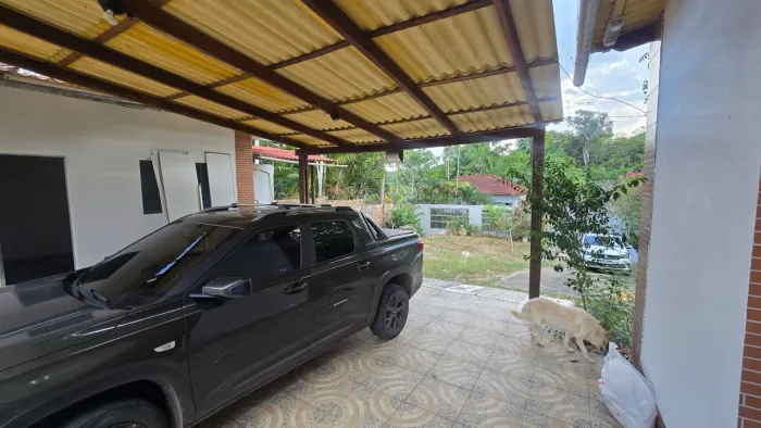 Oportunidade! Casa Espaçosa com Piscina e Área Gourmet - Tarumã