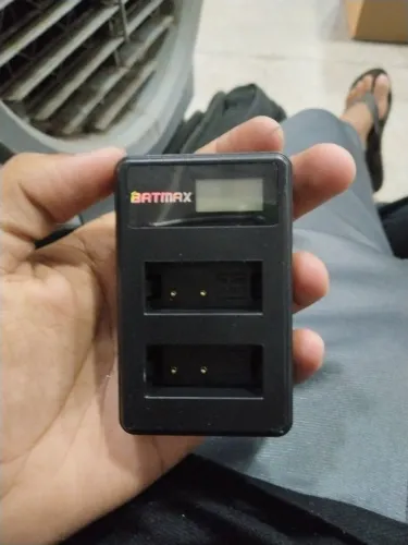 Carregador para câmera