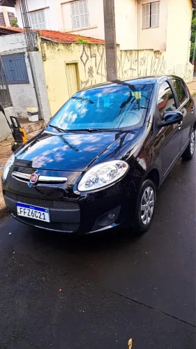 Fiat Palio Attractive 1.0 EVO Fire Flex 8V 5P 2013