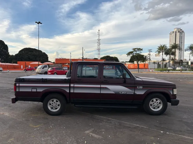 Chevrolet C-20 Custom de Luxe CD 4.1 1995