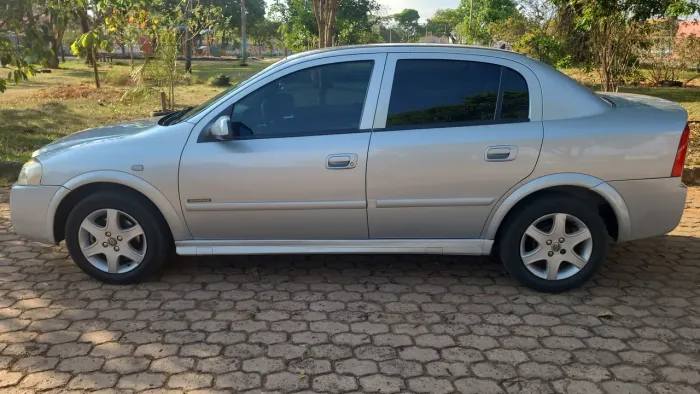 Chevrolet Astra Sed. Advant. 2.0 8V MPFI Flexp. 4P 2009
