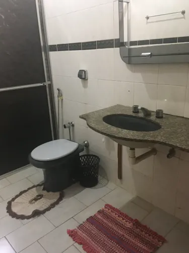 Quarto mobiliado