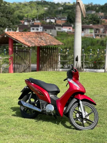 Vendo ou troco em biz 125 de 2019 pra cima