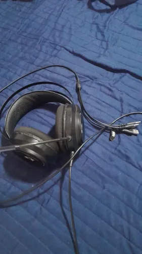 Headset Gamer com Microfone | Confortável + LED + P2 + USB