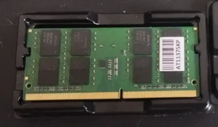 Memoria RAM SODDIM DDR4 8GB (White Label)