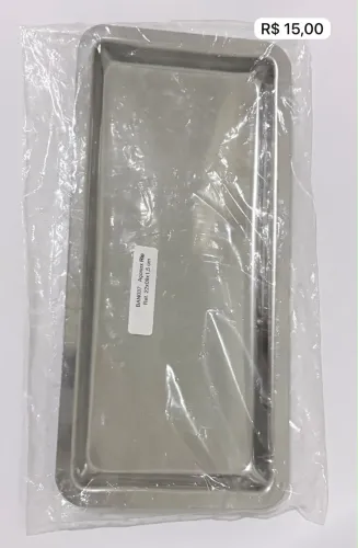 Bandeija de material odontológico