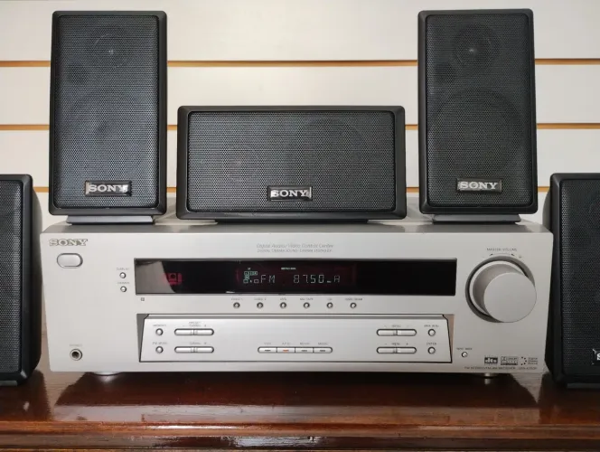 Receiver Sony STR-K750P