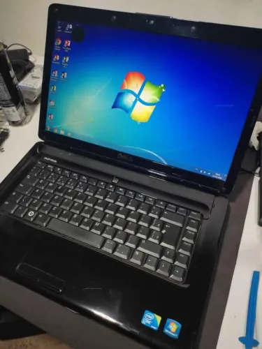 Notebook Dell core 2 duo T6600, 4GB RAM, HD 500GB (muito conservado/leia descrição)