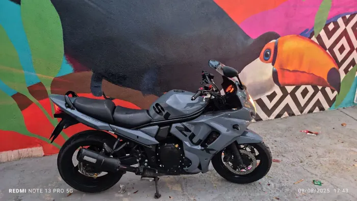 Vendo ou troco por moto ou carro do meu interesse 