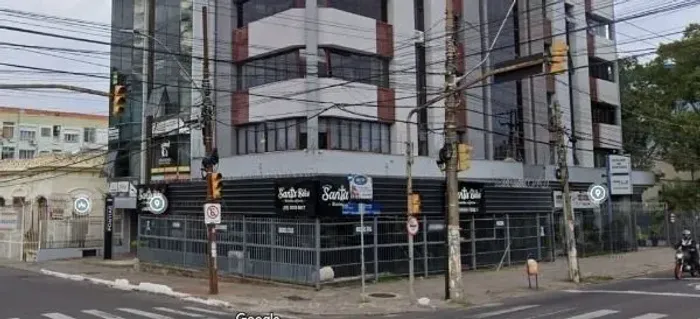 Loja em Porto Alegre, no bairro Praia de Belas, e 0 banheiros, para locação.