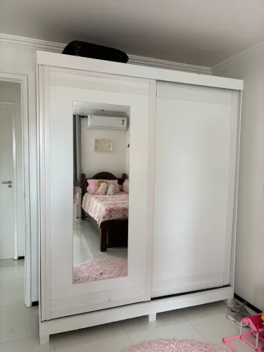 Guarda roupa