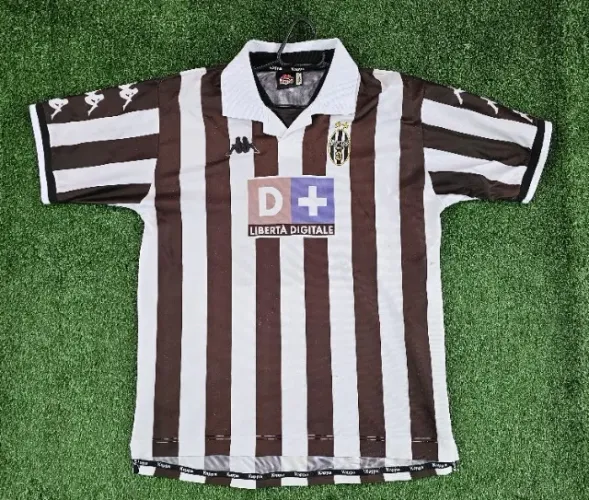Camisa Juventus 1999