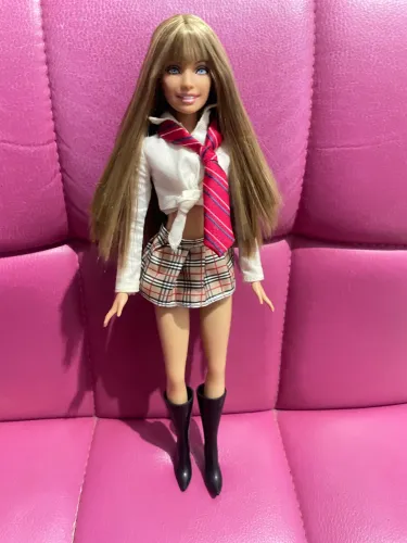 Barbie Mia Colucci RBD 2007