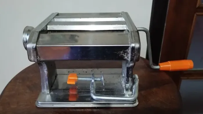 Máquina de Macarrão e Massa Manual Aço Inox