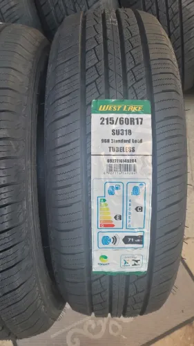 Pneus ,,, 215 60 17 ,,, novos , ( leia)