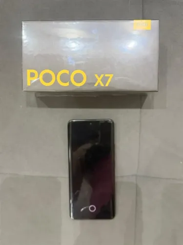 Poço x7 256 giga novinho
