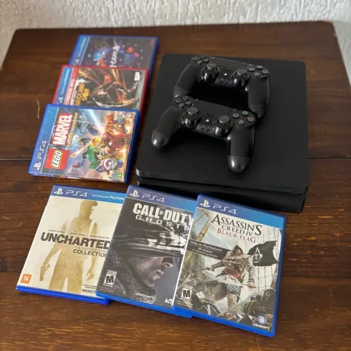 PlayStation 4 Slim Perfeito Estado - Cabos, 2 controles e 6 jogos