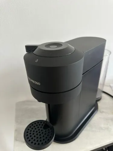 Cafeteira nespresso vertuo pop