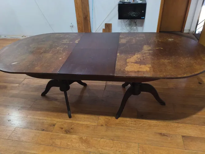 Mesa Antiga de Imbuia 06 a 08 lugares 
