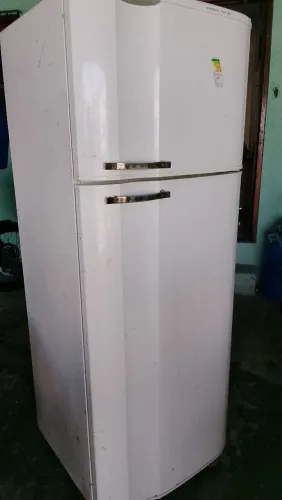 Geladeira duplex Eletrolux