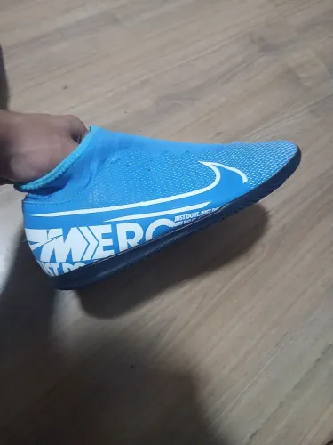 Nike mercurial Azul tamanho 39