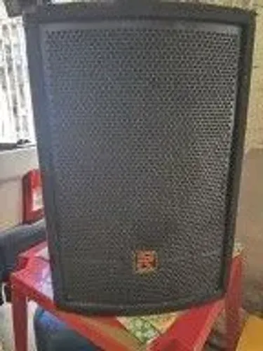 Caixa de som Staner TDA 420 em perfeito estado 