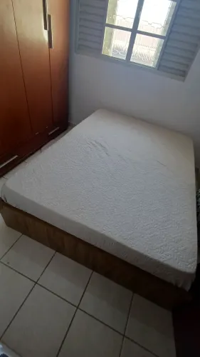 Cama e colchão