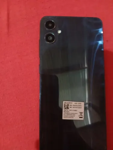 Vendo esse celular  Samsung a05 tá novo 
