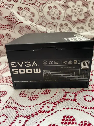 Fonte EVGA 600w 80 plus