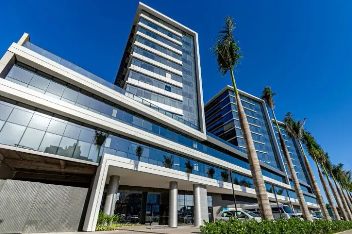 Vendo rede com 3 clínicas de estética na região metropolitana