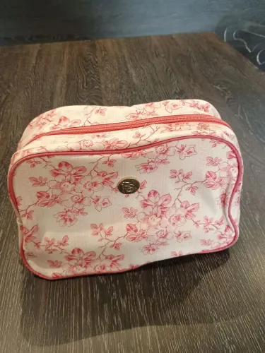 Nécessaire Primark Atmosphere Floral - Tamanho Médio 