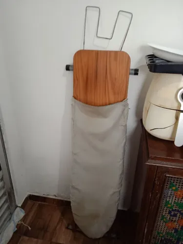 Vende-se tábua de passar roupa Tramontina