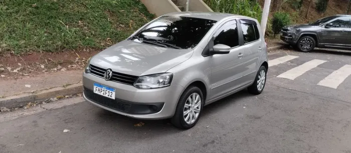 Volkswagen Fox 1.0 MI Total Flex 8V 5P 2014