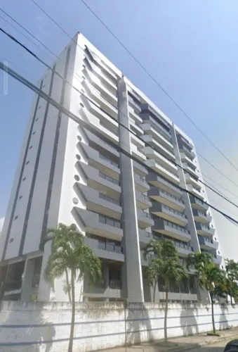 Alugo ap 260m² 4quartos frente mar varanda sendo 2suítes porteiro24h água condomínio inclu