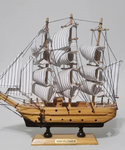 Navio MayFlower decorativo-  Miniatura em Madeira 