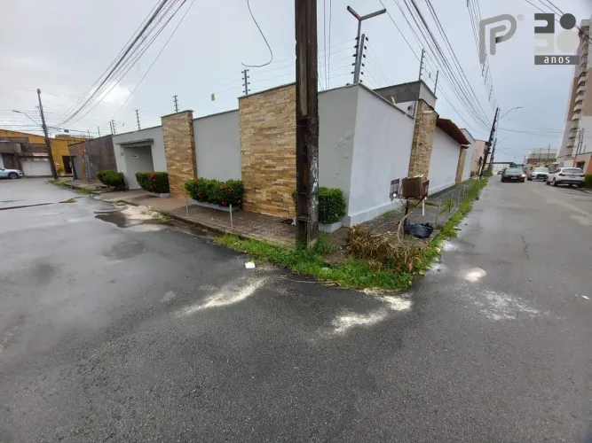 Belissima casa de esquina para locação no Parque Shalon