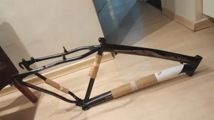 Quadro de bicicleta aro 29